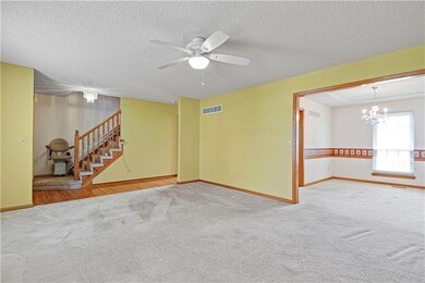 9825 W 50th Terrace, Shawnee, KS 66203 - photo 5