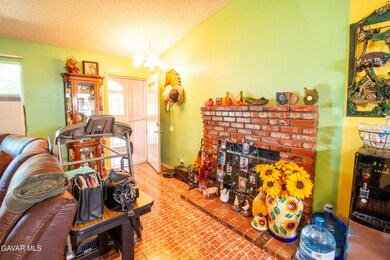 40961 166th St E, Lancaster, CA 93535 - photo 4