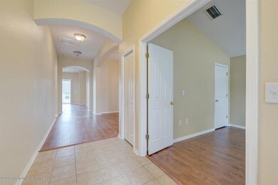 04-Foyer