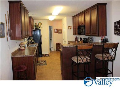 203 Shadow Ct SW, Huntsville, AL 35824 - photo 5