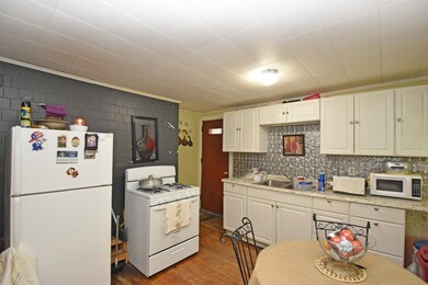 36 Tirrell St, Worcester, MA 01603 - photo 2