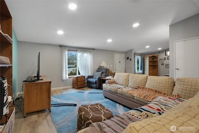 1112 106th Street Ct E, Tacoma, WA 98445 - photo 7