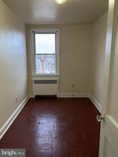 7230 Pine St, Upper Darby, PA 19082 - photo 5