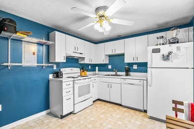 66 Union Square, Randolph, MA 02368 - photo 6