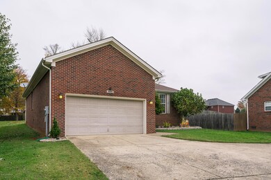 6809 E Manslick Rd, Louisville, KY 40228 - photo 3