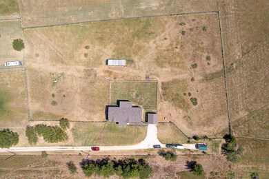 228 Pine Grove Rd, Gordonville, TX 76245 - photo 4