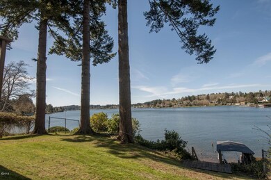 Lake Frontage