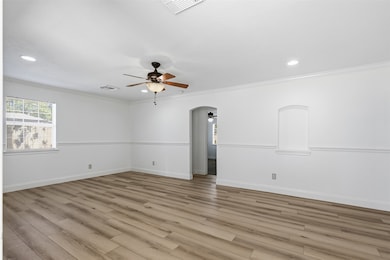 1418 Thomas Ave, Pasadena, TX 77506 - photo 4