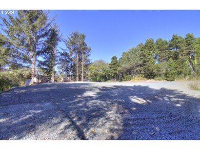 0 Grange Rd unit 24195095, Gold Beach, OR 97444 - photo 4
