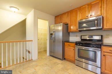 3006 Goshen Dr, Pennsburg, PA 18073 - photo 6