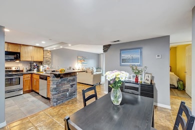 3004 NE 5th Terrace unit 208C, Wilton Manors, FL 33334 - photo 6