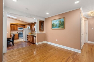 66 Olean St, Worcester, MA 01602 - photo 7