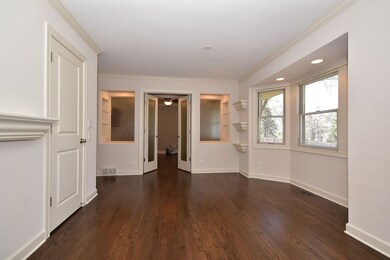 896 S Kent Ave, Elmhurst, IL 60126 - photo 6