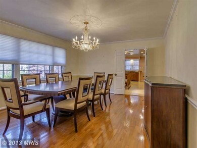 11610 Locust Glen Dr, Bowie, MD 20721 - photo 5