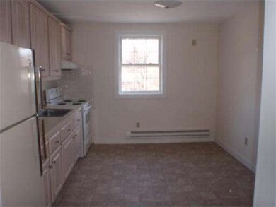 54 Burnap Rd unit 3, Holliston, MA 01746 - photo 2