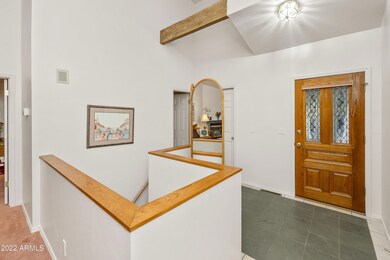 003_Foyer