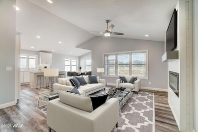 4268 Blue Spruce Ln, Lima, OH 45806 - photo 3