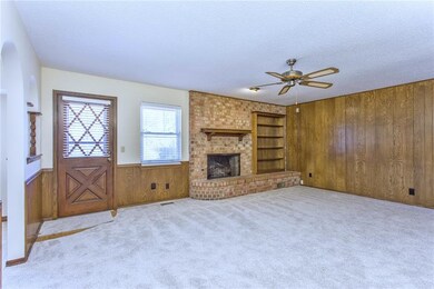 7012 N Comanche Ave, Warr Acres, OK 73132 - photo 6