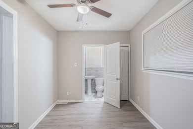 864 Northview Dr, Forest Park, GA 30297 - photo 7