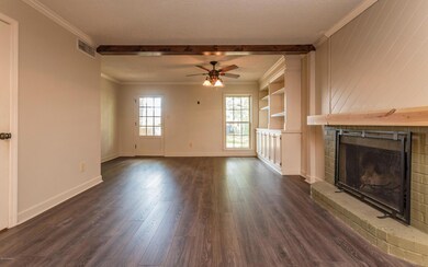 Livingroom4