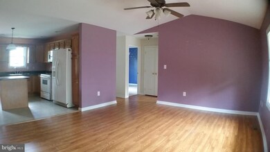 535 Joans Quadrangle Rd, Front Royal, VA 22630 - photo 3