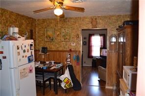 2208 S Grant St, Muncie, IN 47302 - photo 6