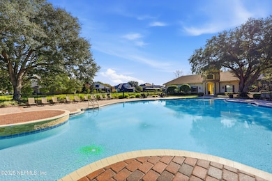 12829 Oxford Crossing Dr, Jacksonville, FL 32224 - photo 4