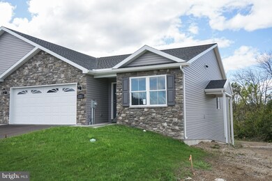 723 Shook Ct W, Greencastle, PA 17225 - photo 2