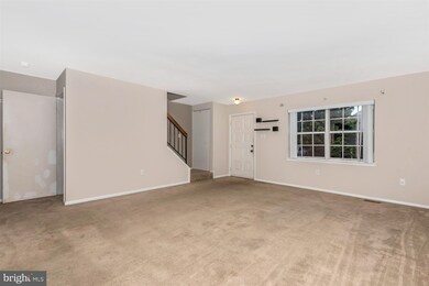 6905 Turnberry Ct, Frederick, MD 21703 - photo 2