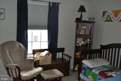 13901 Laura Ratcliff Ct, Centreville, VA 20121 - photo 7