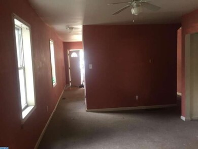 316 Morris St, Gloucester City, NJ 08030 - photo 4