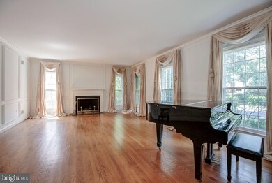 5149 Yuma St NW, Washington, DC 20016 - photo 3