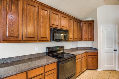 329 Wonder Oak Ct, Weatherford, TX 76085 - photo 7