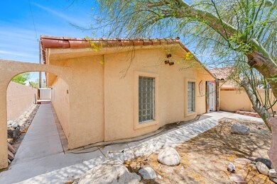 Monte Vista Way-3
