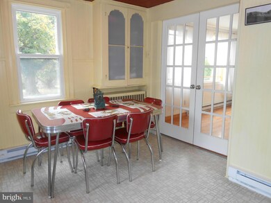 32 Columbia St, Harpers Ferry, WV 25425 - photo 7