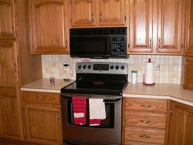 Tile backsplash