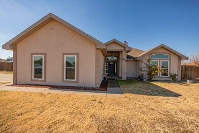 1525 Escalante, Odessa, TX 79763 - photo 2