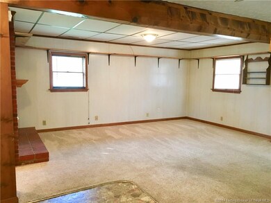 208 Pimlico Dr, New Albany, IN 47150 - photo 7