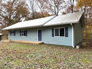 184 Mcduff Ln, Camden, TN 38320 - photo 2