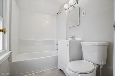 22601 Ivan Ave, Euclid, OH 44123 - photo 3