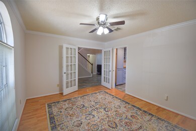 3912 Hazelwood Dr, Pearland, TX 77584 - photo 4