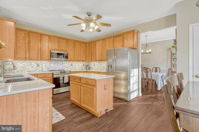 8766 Grantham Ct, Bristow, VA 20136 - photo 7