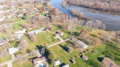 10233 Riverview Dr, Leo, IN 46765 - photo 4