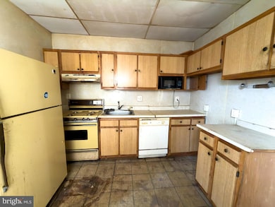 5534 Cambridge St, Philadelphia, PA 19131 - photo 7