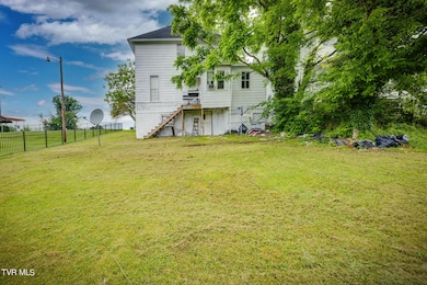 948 Anderson St, Bristol, TN 37620 - photo 7