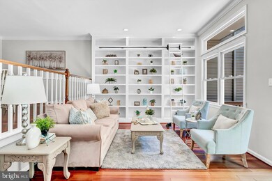 9015 Golden Sunset Ln, Springfield, VA 22153 - photo 4