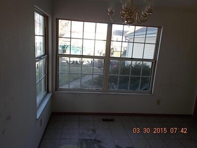 1276 Trevor Ct, Columbus, OH 43204 - photo 6