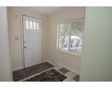 41 Walnut St, Putnam, CT 06260 - photo 2