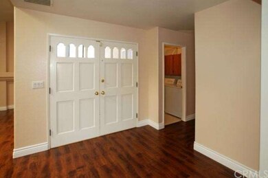 Double door entry way