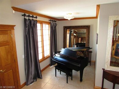 3205 Oakwood Trail, Broadview Heights, OH 44147 - photo 4